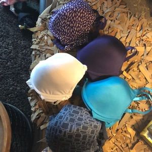 5 pack of bras size 38D